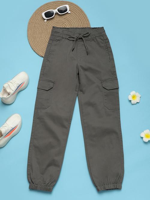 kids mid rise solid cargos - 21151390 - Very Small Image - 1