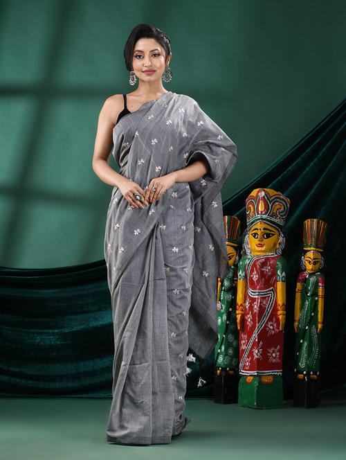 women self design handloom saree - 21161325 - Very Small Image - 1