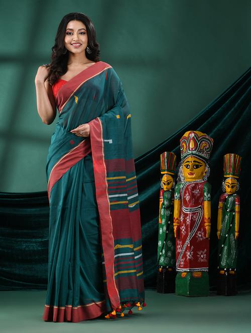 women self design handloom saree - 21161363 - Very Small Image - 1
