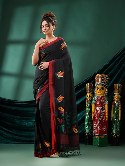 women self design handloom saree - 21161432 - Very Small Image - 1