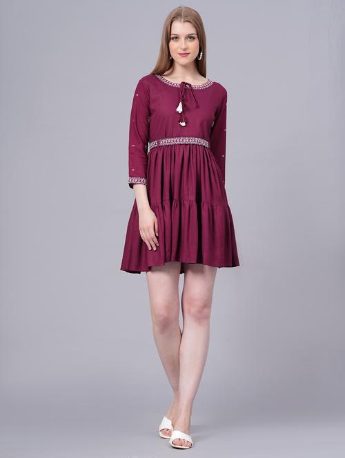 women three quarter sleeve ethnic dress with belt - 21170640 - Very Small Image - 1
