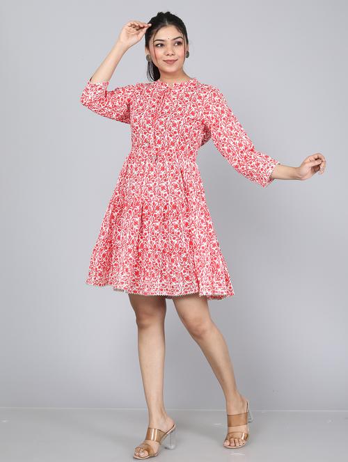 women red floral printed flared dress - 21170650 - Very Small Image - 1