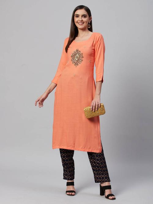 orange embroidered kurta & pant set - 21171586 - Very Small Image - 1