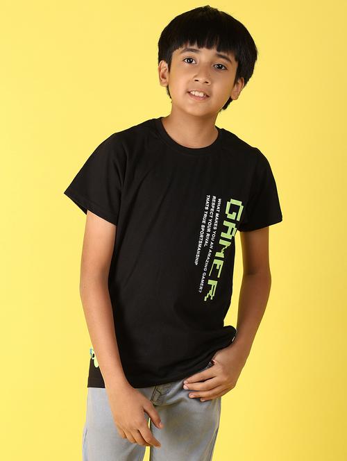 boys short sleeves placement print t-shirt - 21183654 - Very Small Image - 1