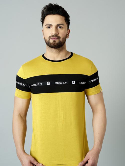 yellow cotton chest print t-shirt - 21194221 - Very Small Image - 1