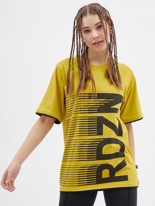 round neck typographic oversized t-shirt - 21194351 - Very Small Image - 1