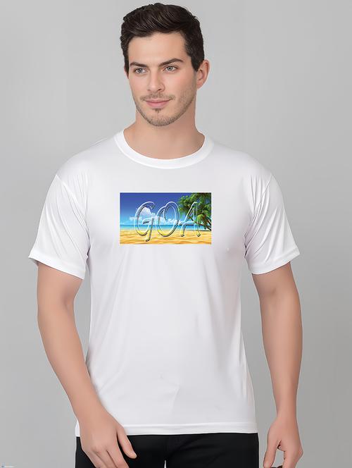 men round neck chest print t-shirt - 21208067 - Very Small Image - 1