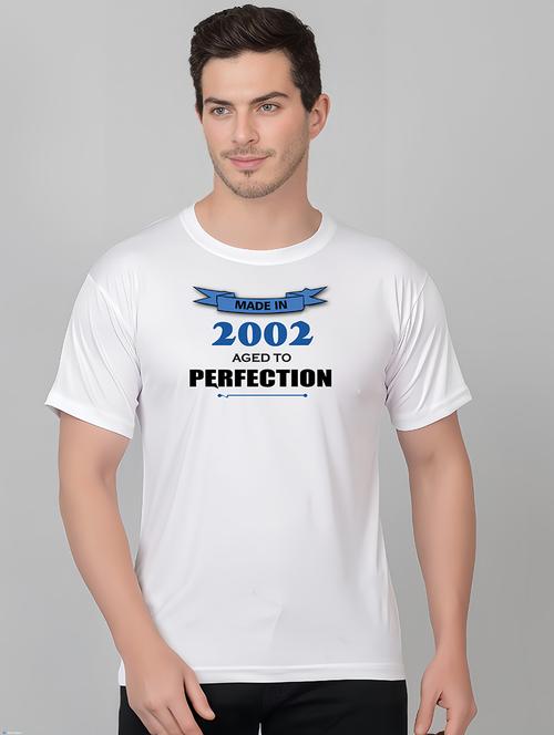 men round neck chest printed t-shirt - 21208903 - Very Small Image - 1