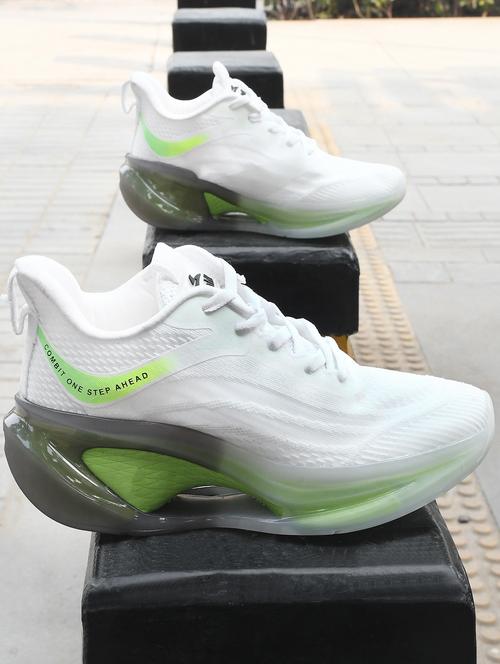 white flyknit sport shoes - 21222596 - Very Small Image - 1