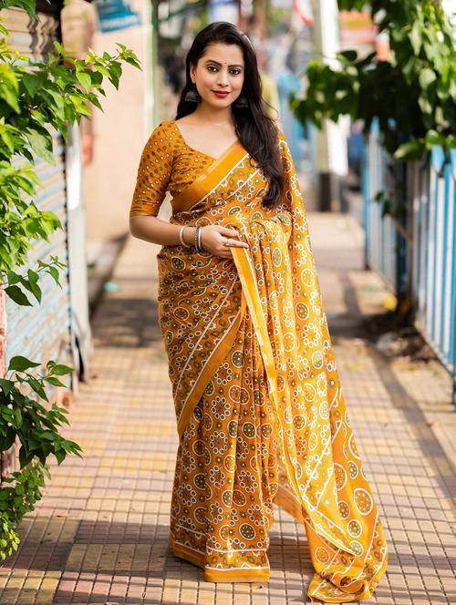 women mustard printed saree - 21226123 - Very Small Image - 1