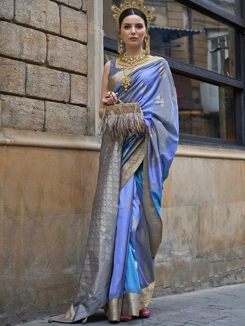 women self design bordered saree - 21226177 - Very Small Image - 1
