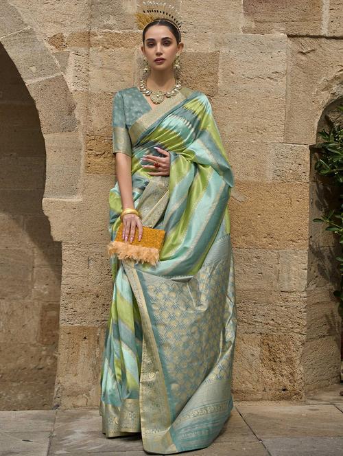 women self design banarasi saree - 21226179 - Very Small Image - 1