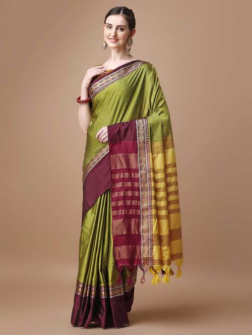 women self design zari bordered saree with blouse - 21226229 - Very Small Image - 1