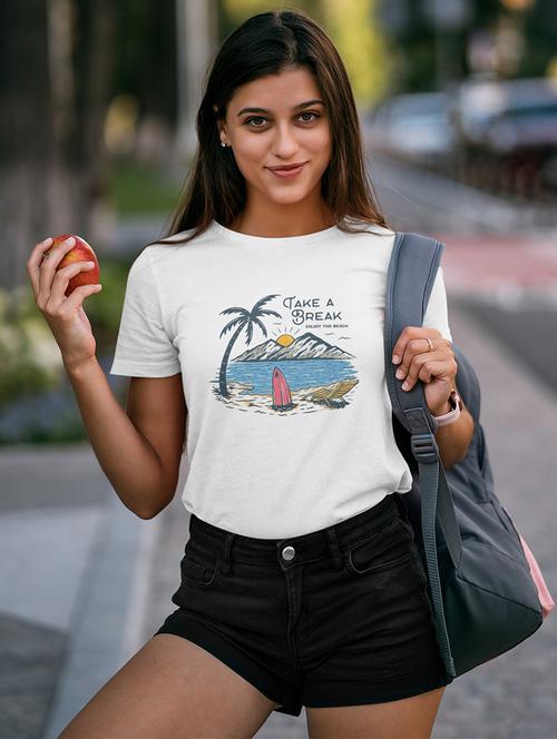 women front print short sleeves t-shirt - 21231836 - Very Small Image - 1