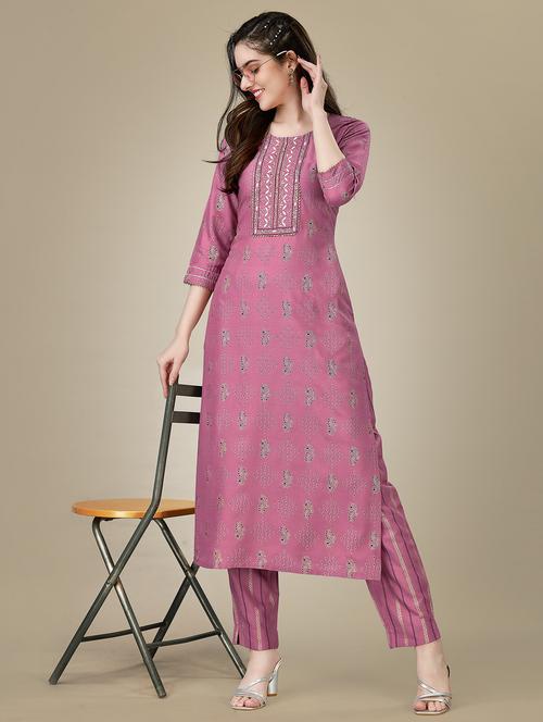 women round neck kurta pant set - 21235272 - Very Small Image - 1
