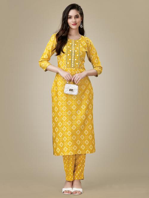 women three quarter sleeve kurta pant set - 21235273 - Very Small Image - 1