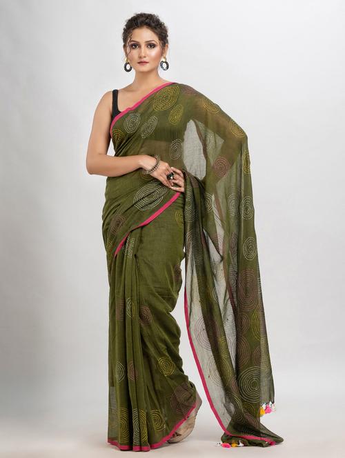women green embroidered saree - 21240664 - Very Small Image - 1
