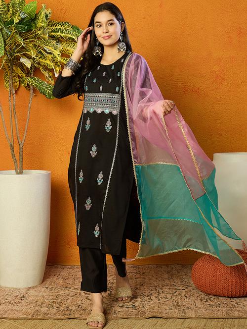 women embroidered kurta pant suit set - 21242338 - Very Small Image - 1