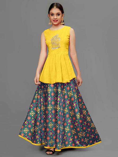 yellow solid with work skirt top - 21243013 - Very Small Image - 1