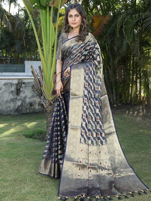 women self design konrad saree with blouse - 21251199 - Very Small Image - 1