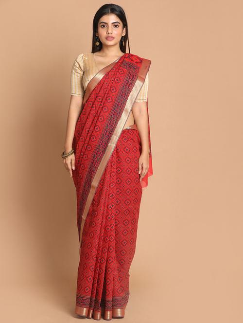 red cotton blend gadwal saree with blouse - 21272183 - Very Small Image - 1