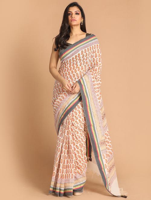 white handloom saree with blouse - 21272469 - Very Small Image - 1
