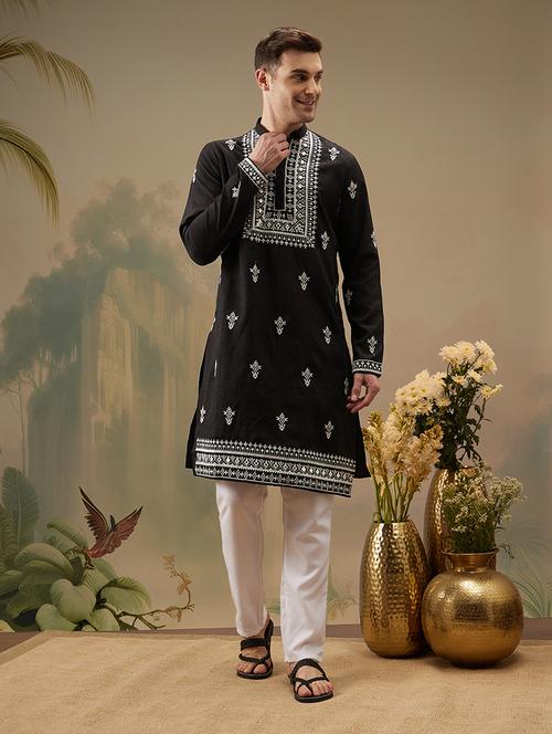 men mandarin neck embroidered kurta - 21273823 - Very Small Image - 1