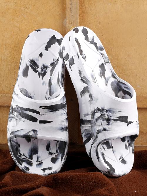 men slip on flip flop - 21279856 - Very Small Image - 1