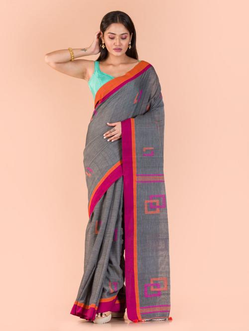 women self design handloom saree with blouse - 21283546 - Very Small Image - 1