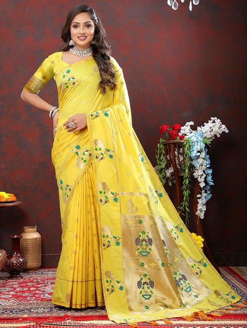 women zari work banarasi saree with blouse - 21285596 - Very Small Image - 1