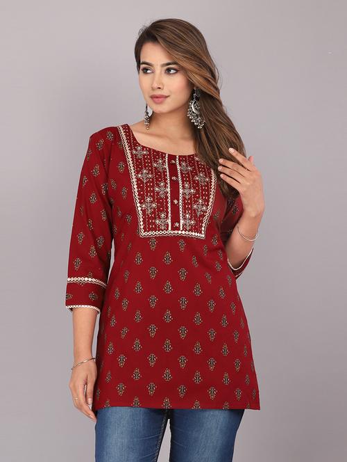 women three quarter sleeves a-line kurti - 21288613 - Very Small Image - 1