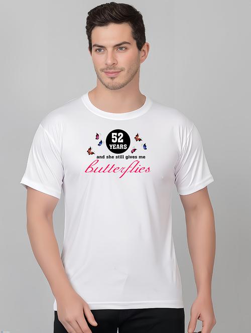 men round neck chest print t-shirts - 21314368 - Very Small Image - 1