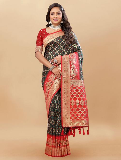 women self design patola saree - 21316712 - Very Small Image - 1