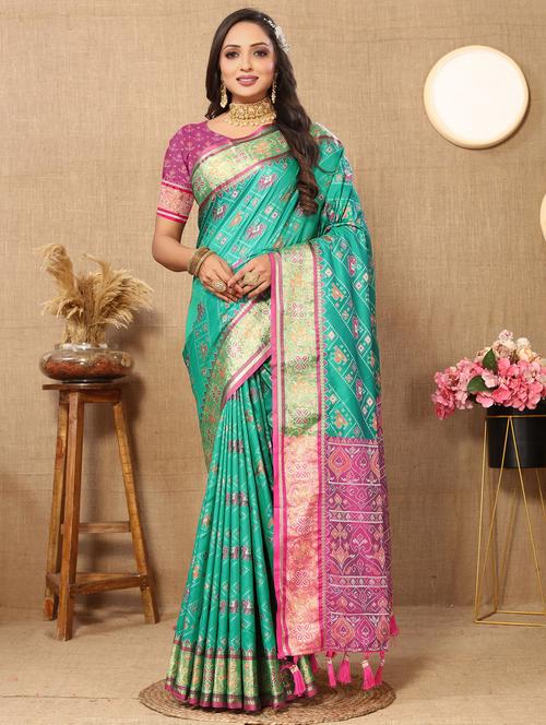 women self design patola saree - 21316883 - Very Small Image - 1