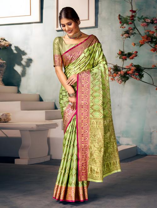women green banarasi saree - 21318589 - Very Small Image - 1
