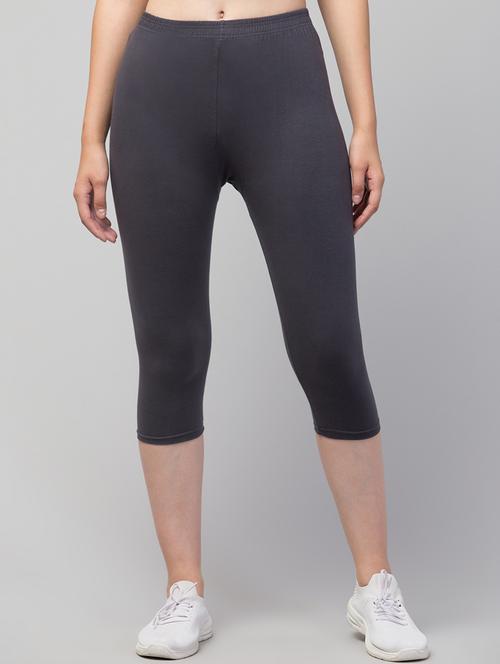 grey cotton blend sports capris - 21320439 - Very Small Image - 1