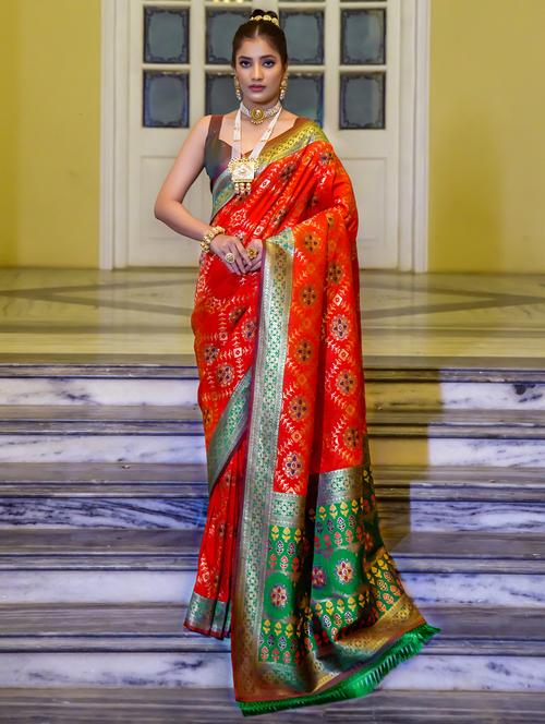 women self design patola saree with blouse - 21321276 - Very Small Image - 1