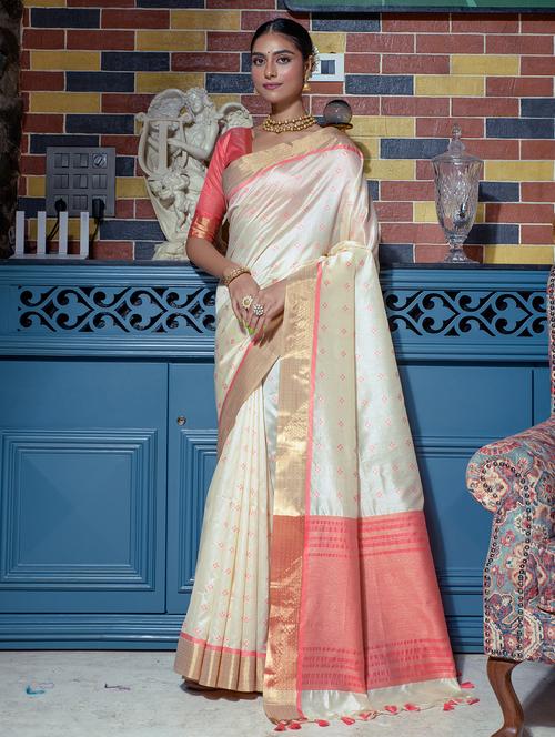 women self design bordered saree - 21321378 - Very Small Image - 1