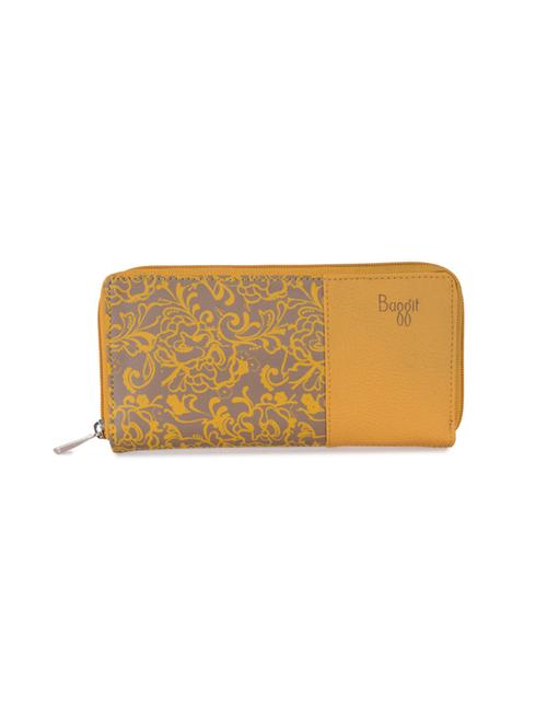 baggit women pvc leather hand wallet - 21323362 - Very Small Image - 1