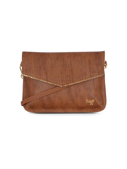 women textured regular clutch - 21326850 - Very Small Image - 1