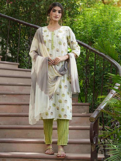 women three quarter sleeve kurta pant with dupatta set - 21338539 - Very Small Image - 1