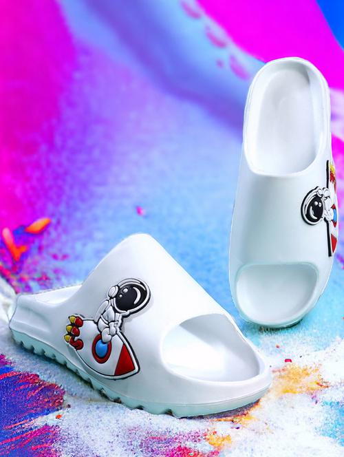 men slip on flip flop - 21348316 - Very Small Image - 1
