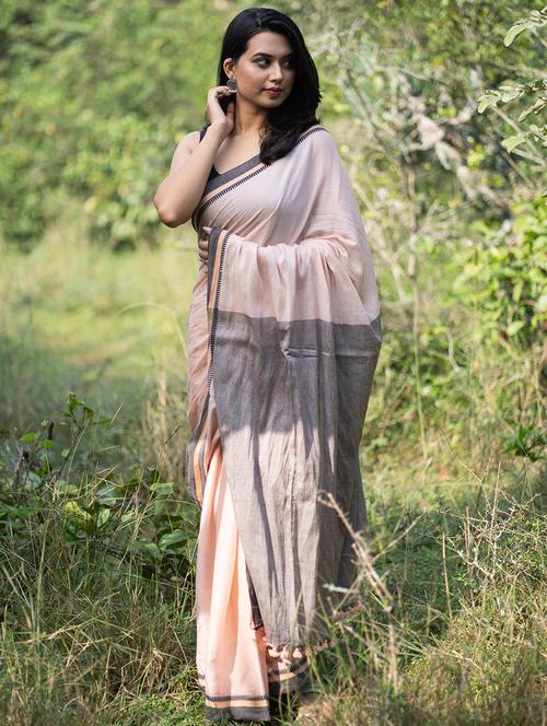 women solid plain saree - 21348391 - Very Small Image - 1