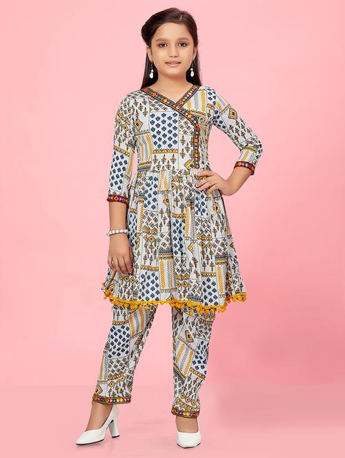 girls white polyester kurta pant set - 21349039 - Very Small Image - 1