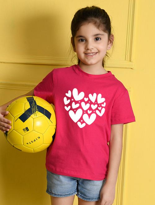 girls chest print round neck t-shirt - 21355371 - Very Small Image - 1