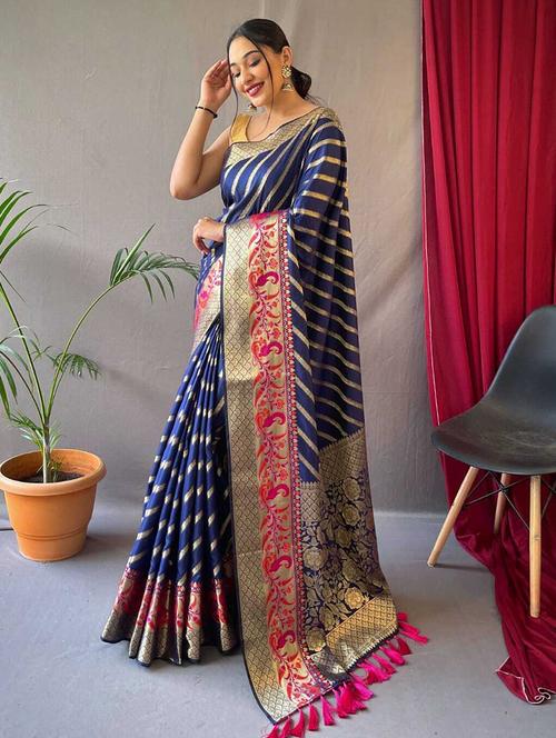 women self design kanjivaram saree with blouse - 21358542 - Very Small Image - 1