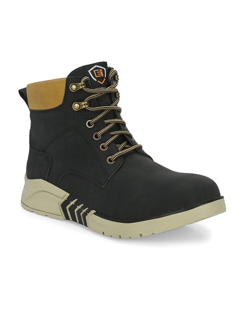 brown hiking boots - 21359358 - Very Small Image - 1