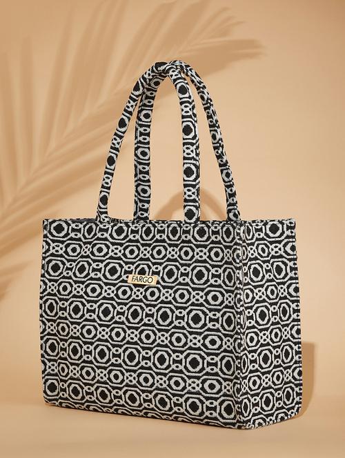 women printed handbag with laptop pocket - 21359441 - Very Small Image - 1