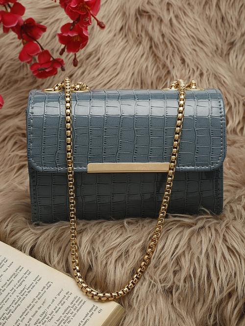 green leather sling bag - 21359758 - Very Small Image - 1