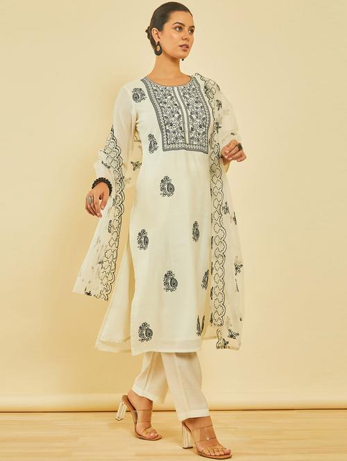 women off-white kurta pant set with dupatta - 21364581 - Very Small Image - 1